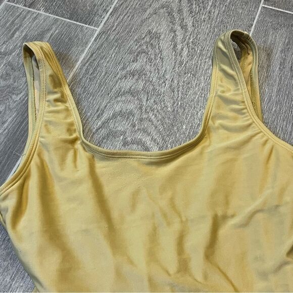 Women's Rue Bleu Yellow Low Back One Piece Swimsuit - Picture 5 of 5